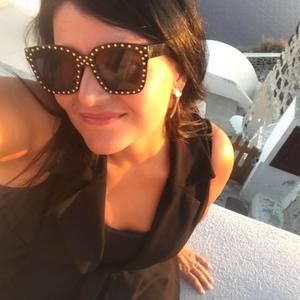 Meet your Posher, Eva